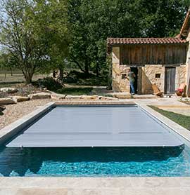 Volet immergé sur mesure pour piscine